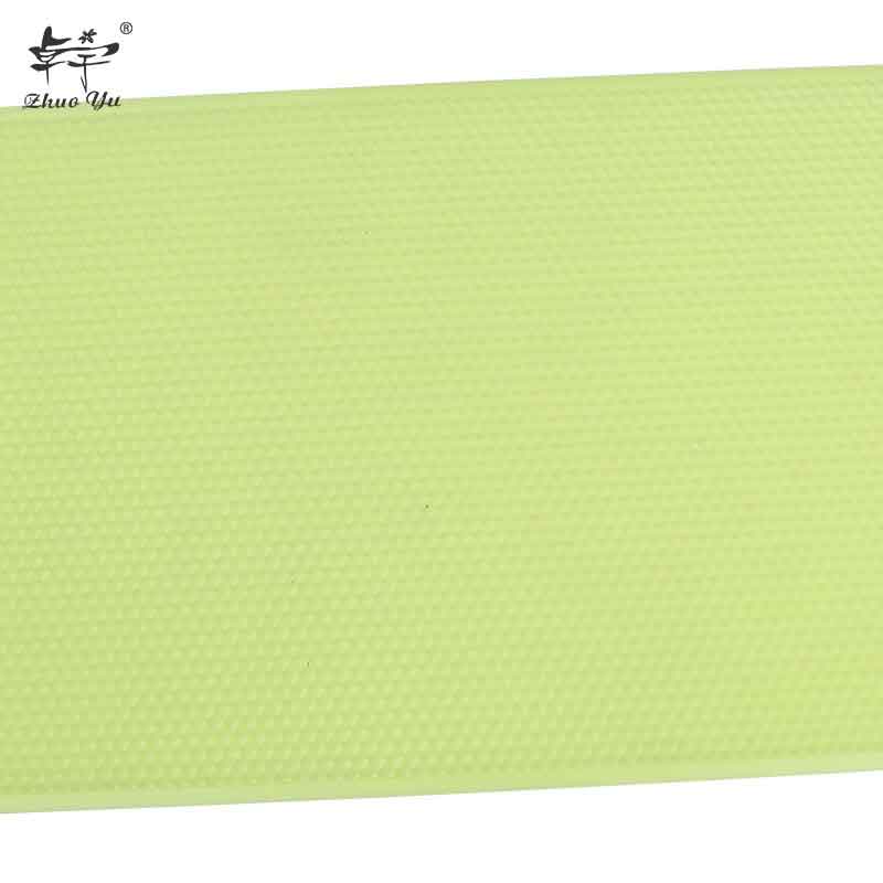 Green plastic beeswax foundation sheet