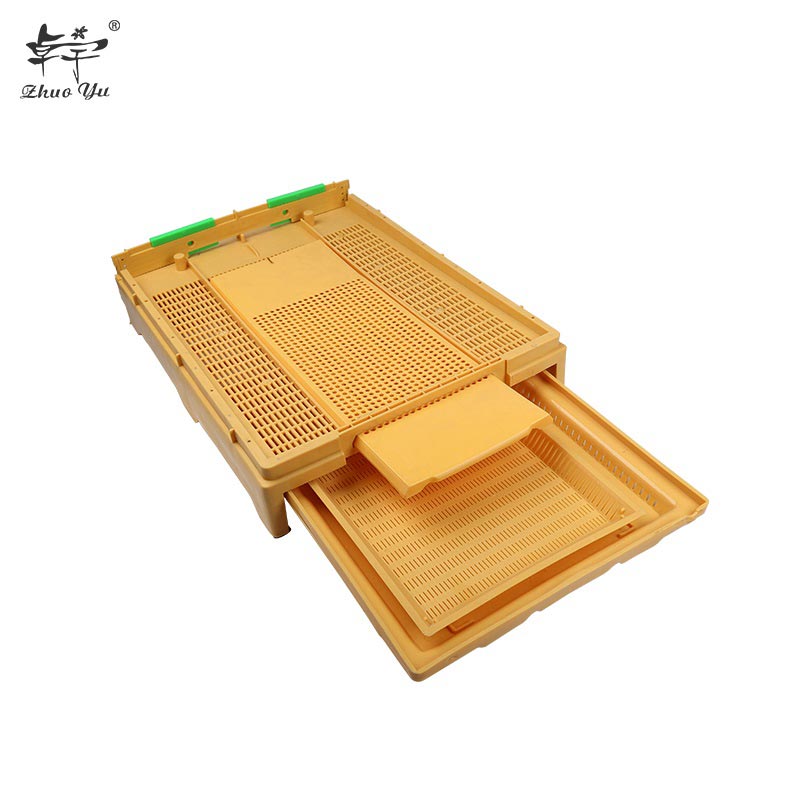 Beehive Plastic Bottom