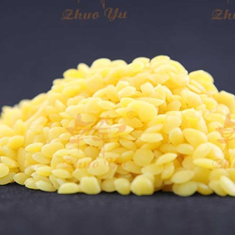 yellow beeswax pellet