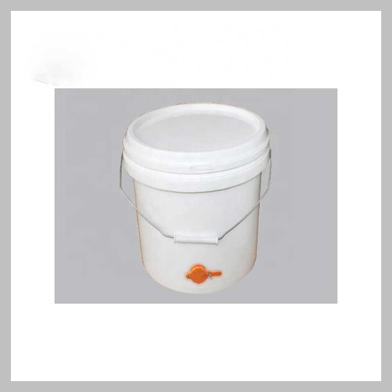 Hot Selling Plastic Honey Tank Bucket Pail with Honey Gate Value for Beekeeping