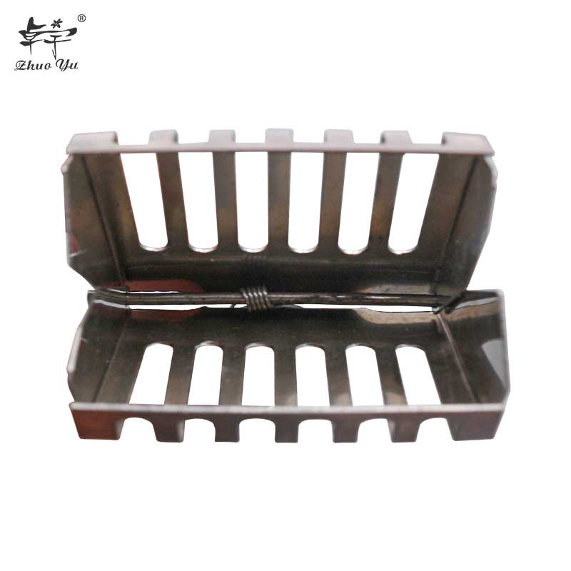 Beekeeping Queen Bee Cage Galvanized Bookclip Rearing Clips Catcher Cover House Tools Beekeeper Equipments Isolation Room