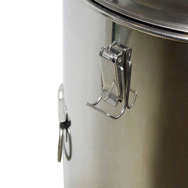 Durable 20L-170L Capacity Stainless Steel Beekeeping Equipment Body Honey Storage Tank with Double Strainer