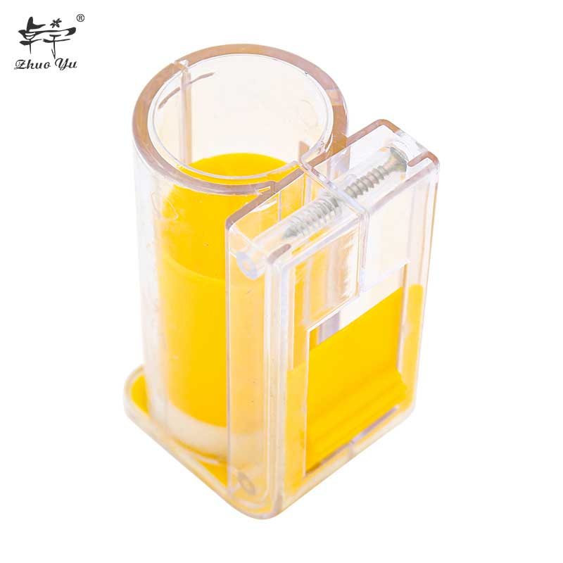 Bee Queen Marking Catcher Plastic Handed Yellow Marker Bottle Plunger Plush Tool Garden Beekeeping Tools Equipment