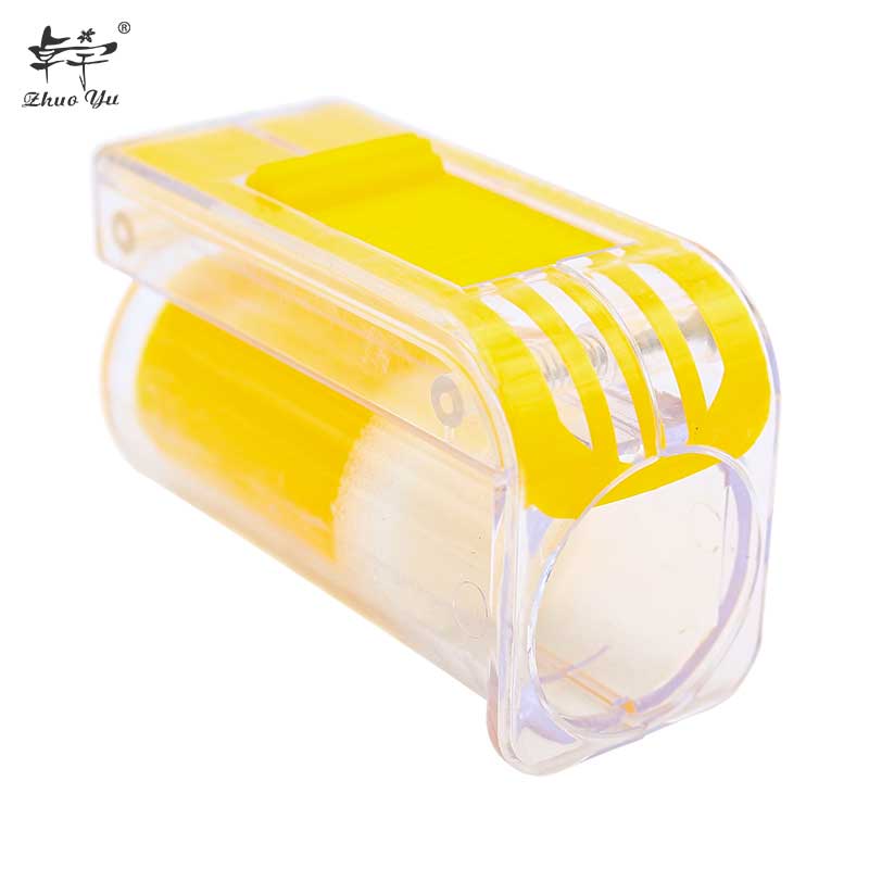 Bee Queen Marking Catcher Plastic Handed Yellow Marker Bottle Plunger Plush Tool Garden Beekeeping Tools Equipment