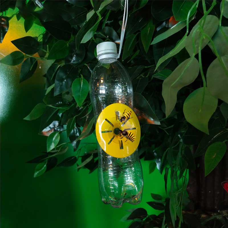 Reusable Bee Catcher Flower Shaped Flying Insects Funnel Pest Wasp Trap