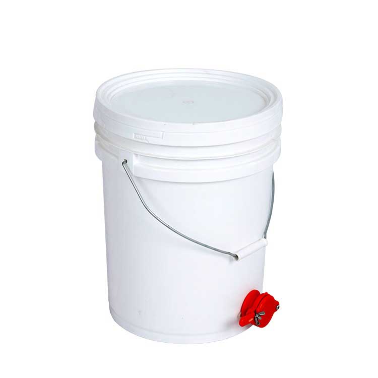 Hot Selling Plastic Honey Tank Bucket Pail with Honey Gate Value for Beekeeping