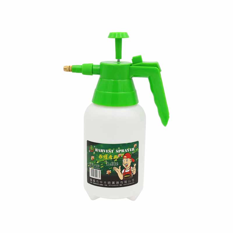 Plastic Watering Spray