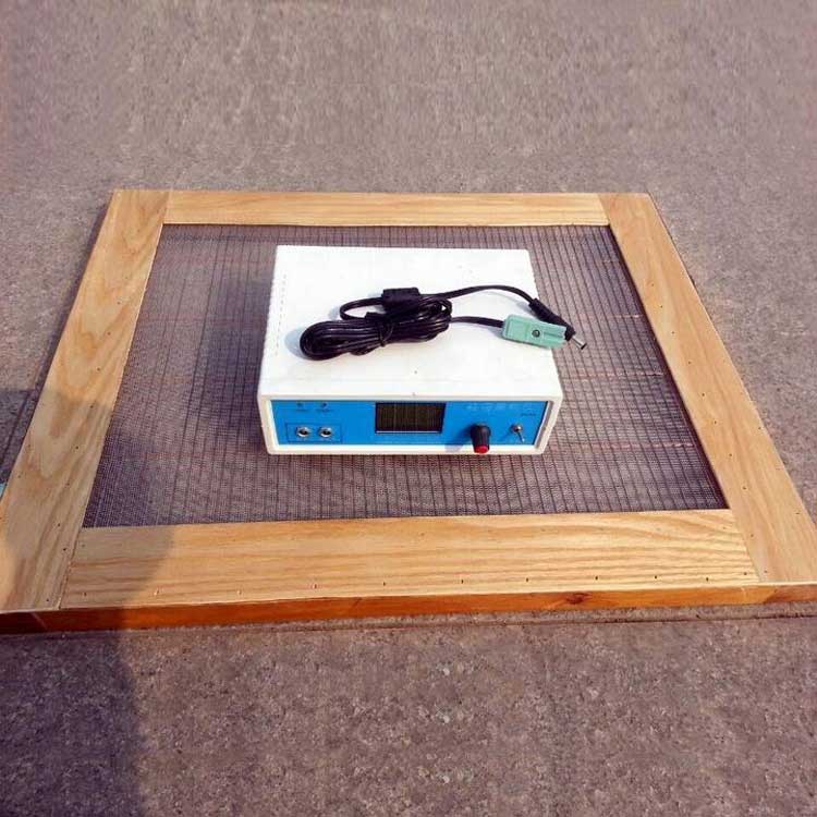 bee venom collector bee venom collector